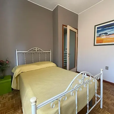 Margherita Lake View Apartment *